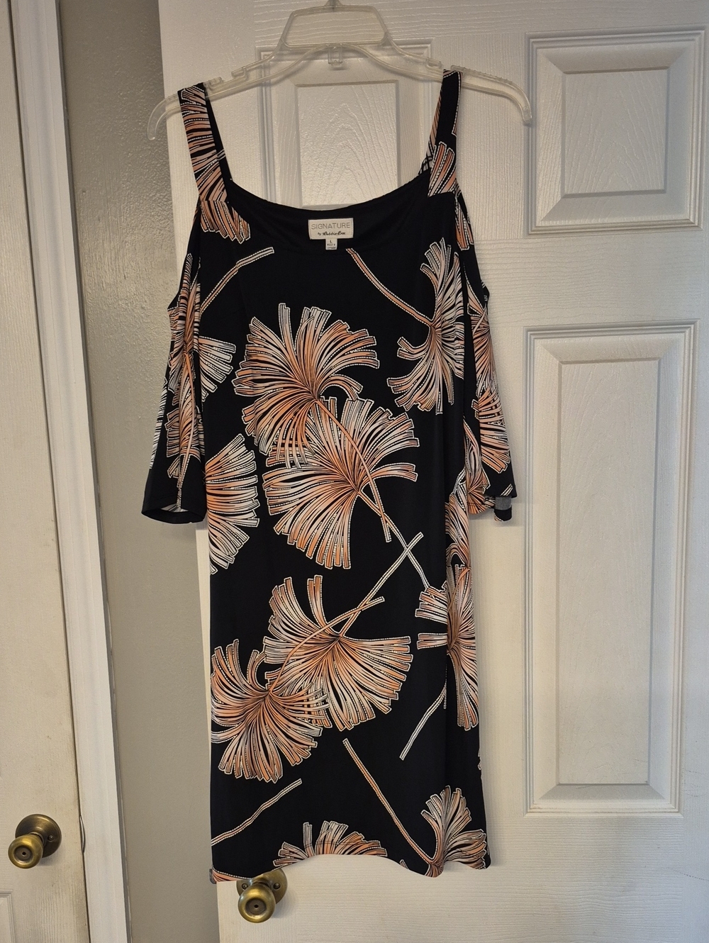 Signature by Robbie Bee Black Cold-Shoulder Floral Midi Dress with Peach Accents